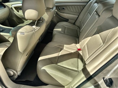 2017 Ford Taurus SEL