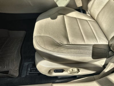 2017 Ford Taurus SEL