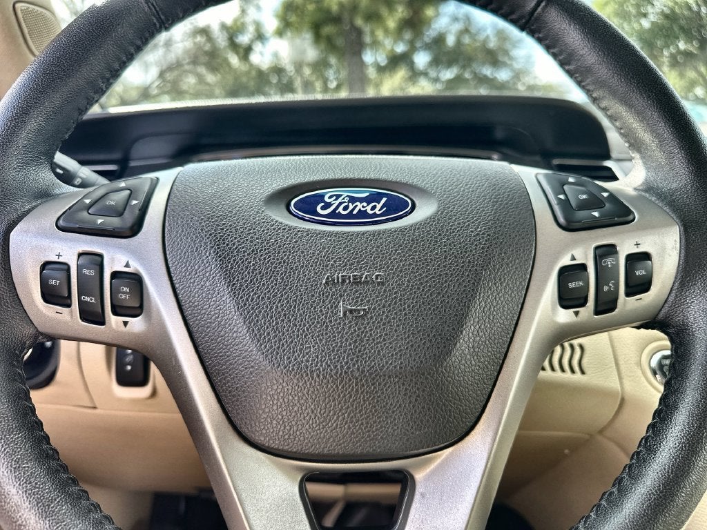 2017 Ford Taurus SEL