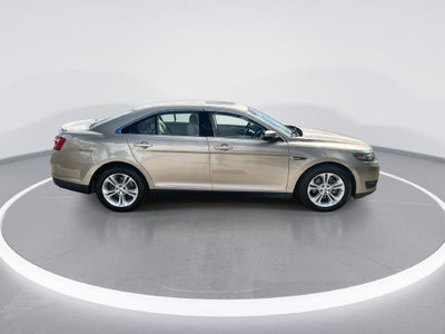 2017 Ford Taurus SEL