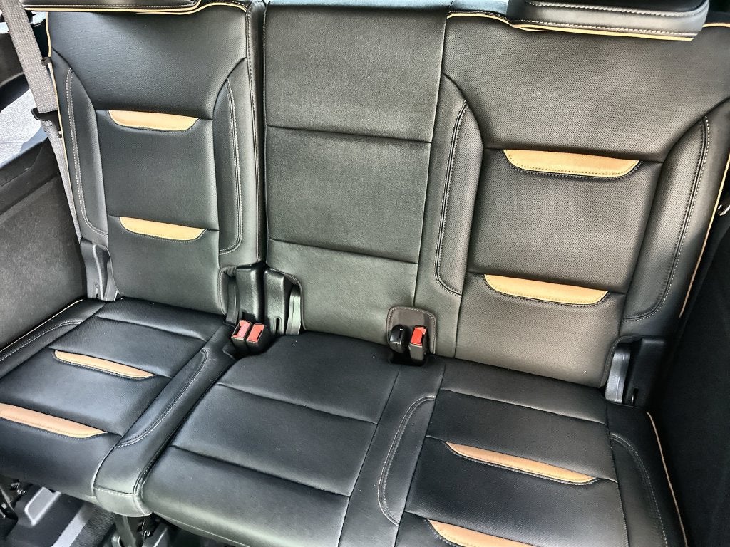 2022 GMC Yukon AT4