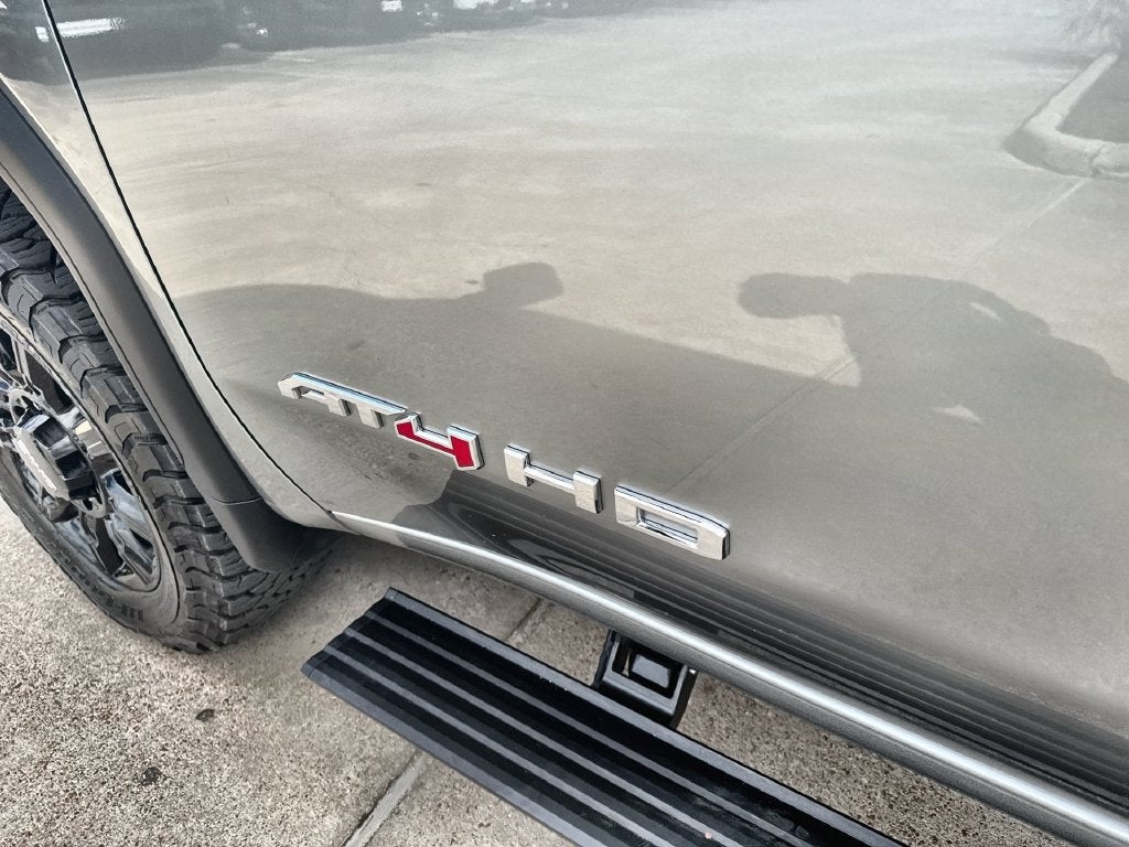 2025 GMC Sierra 2500 HD AT4