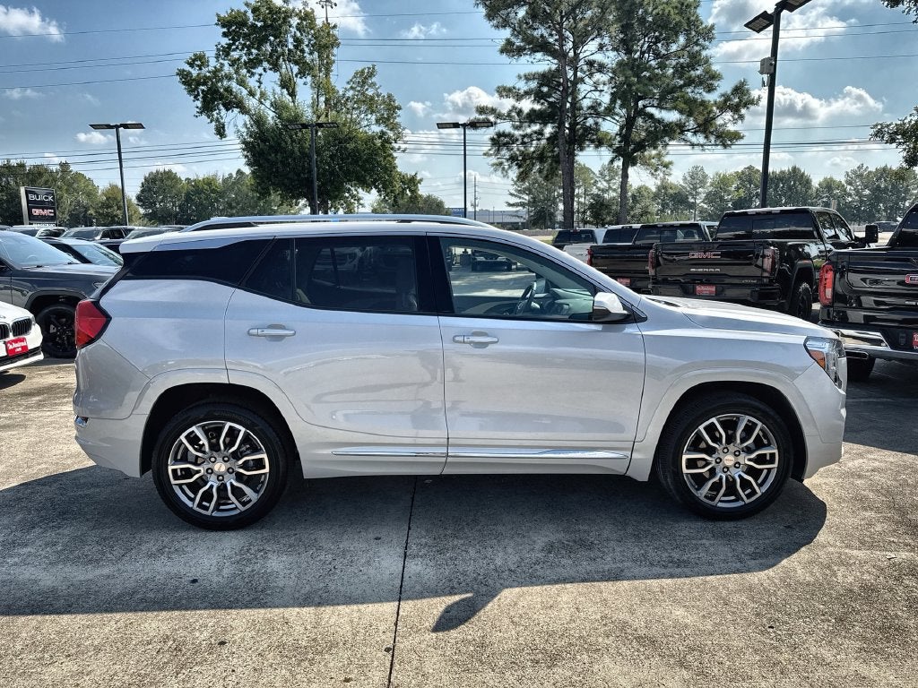 2023 GMC Terrain Denali