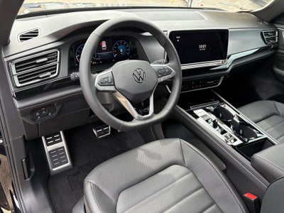 2026 Volkswagen Atlas Cross Sport 2.0T SEL R-Line Black