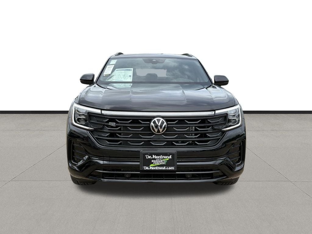 2026 Volkswagen Atlas Cross Sport 2.0T SEL R-Line Black