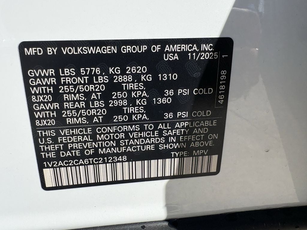 2026 Volkswagen Atlas Cross Sport 2.0T SEL R-Line Black