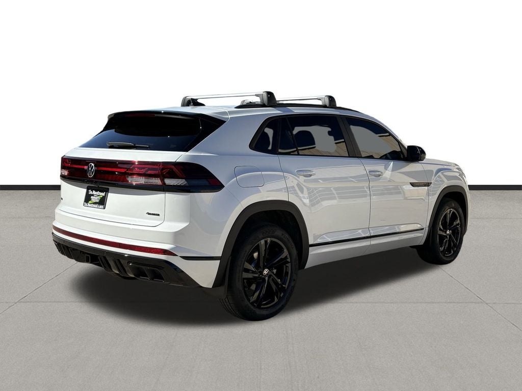 2026 Volkswagen Atlas Cross Sport 2.0T SEL R-Line Black