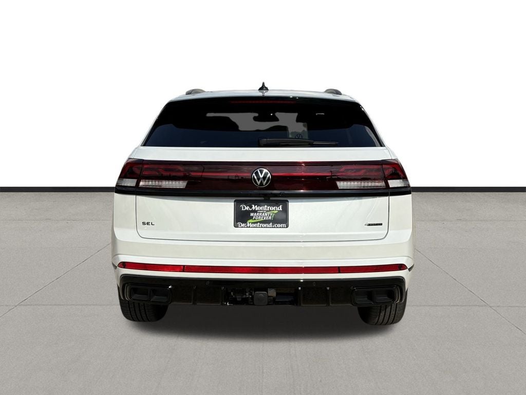 2026 Volkswagen Atlas Cross Sport 2.0T SEL R-Line Black