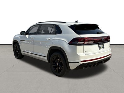 2026 Volkswagen Atlas Cross Sport 2.0T SEL R-Line Black
