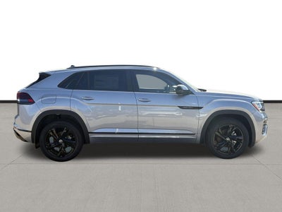 2026 Volkswagen Atlas Cross Sport 2.0T SEL R-Line Black