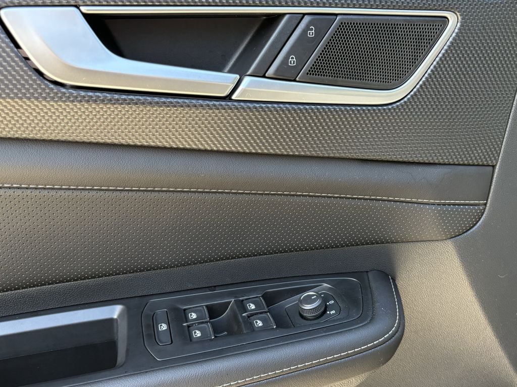 2026 Volkswagen Atlas Cross Sport 2.0T SEL