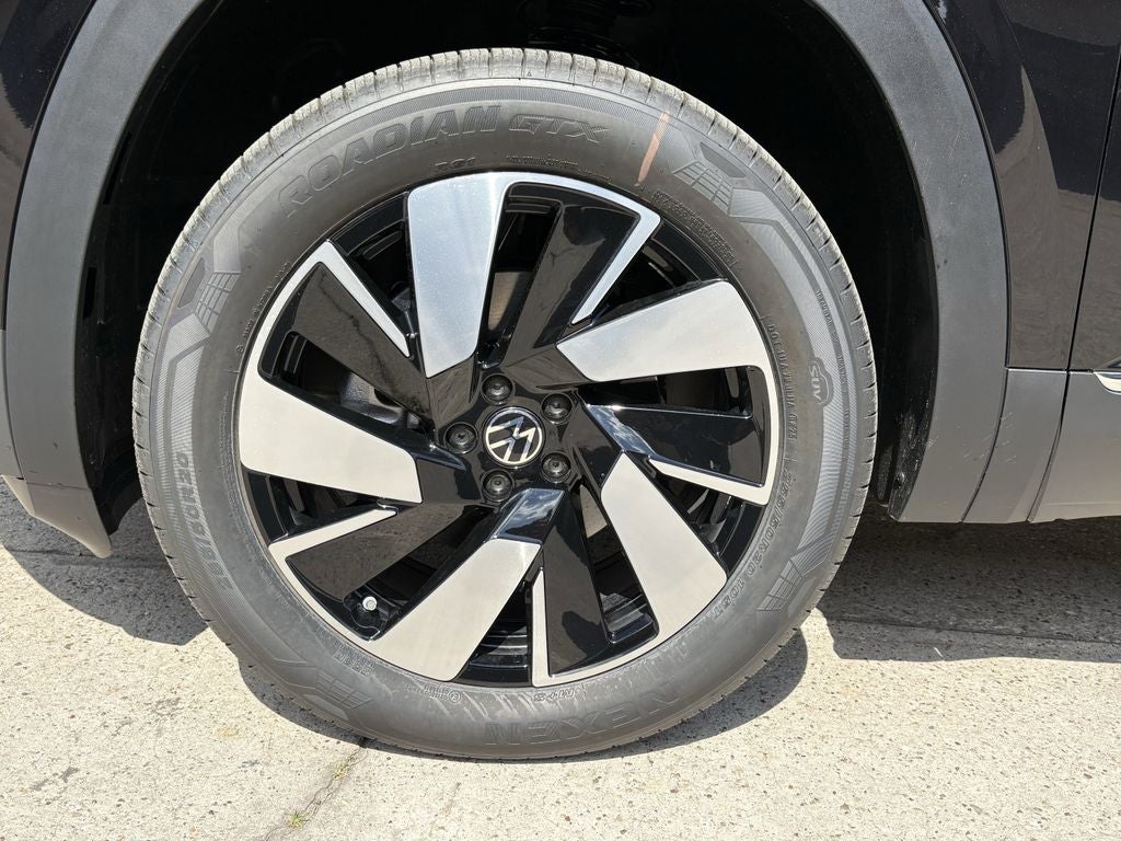 2026 Volkswagen Atlas Cross Sport 2.0T SEL