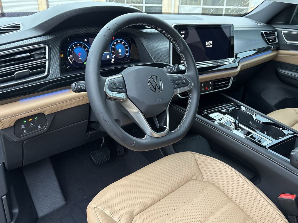 2026 Volkswagen Atlas Cross Sport 2.0T SEL