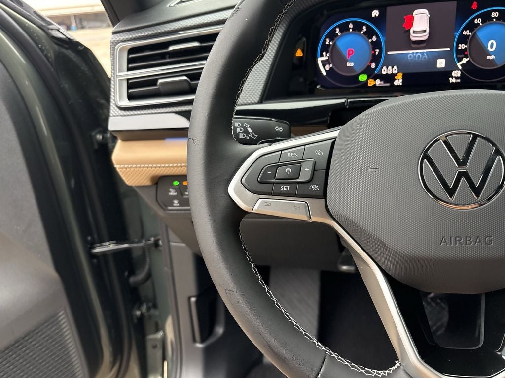 2026 Volkswagen Atlas Cross Sport 2.0T SEL