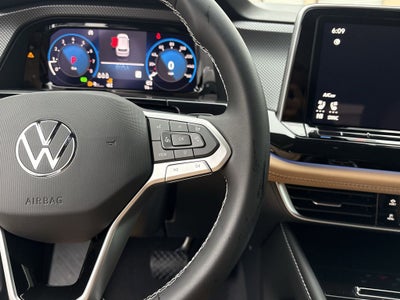 2026 Volkswagen Atlas Cross Sport 2.0T SEL