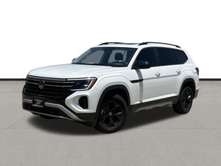 2024 Volkswagen Atlas 2.0T Peak Edition SEL