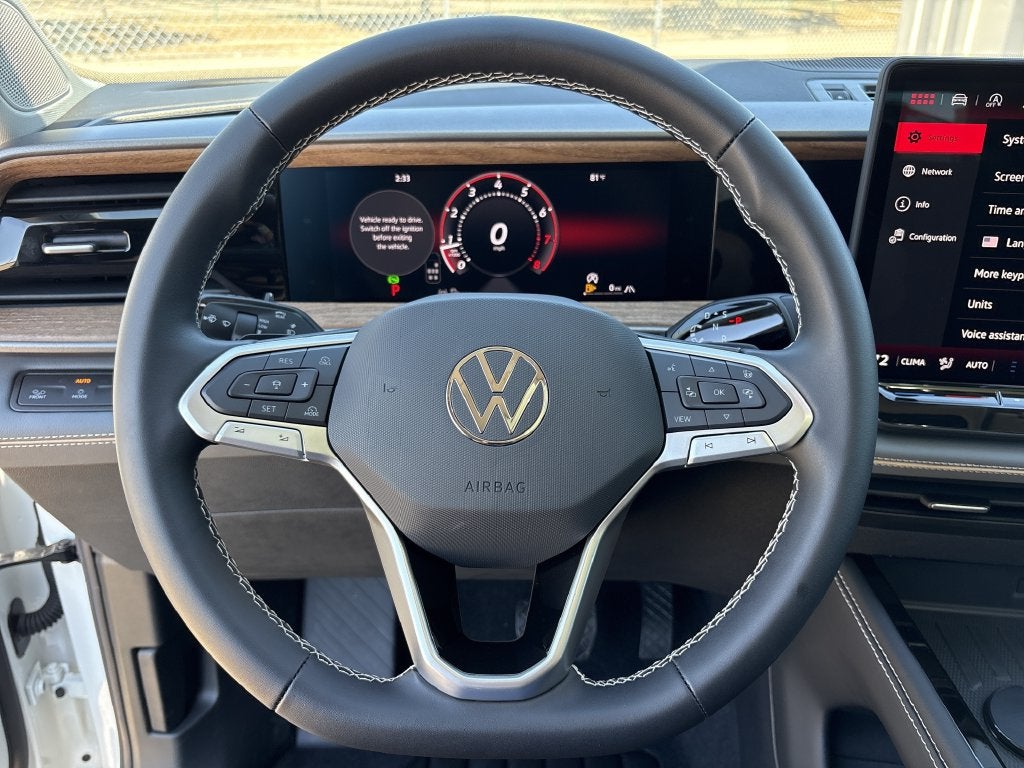2027 Volkswagen Atlas 2.0T SE w/ Technology