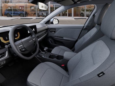 2025 Kia K4 LXS AUTO