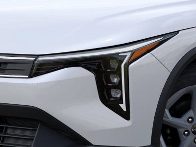 2025 Kia K4 LXS AUTO
