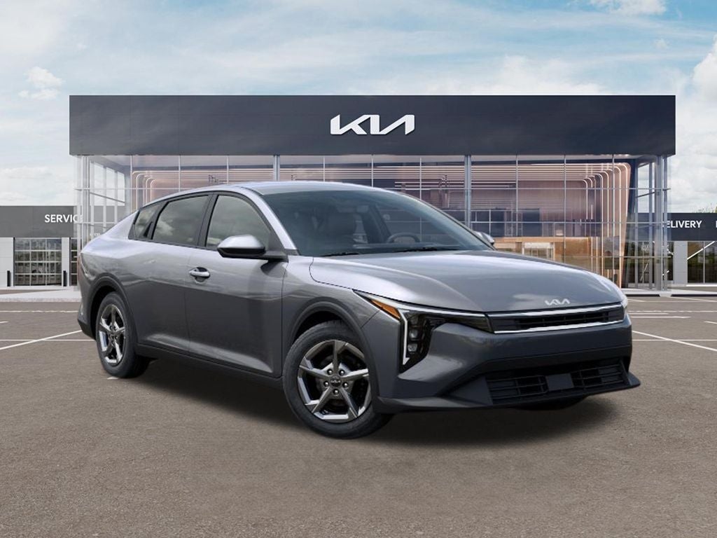 2026 Kia K4 LXS AUTO