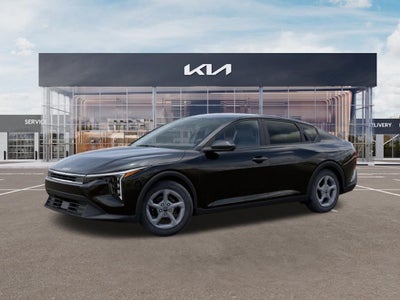 2025 Kia K4 LXS AUTO