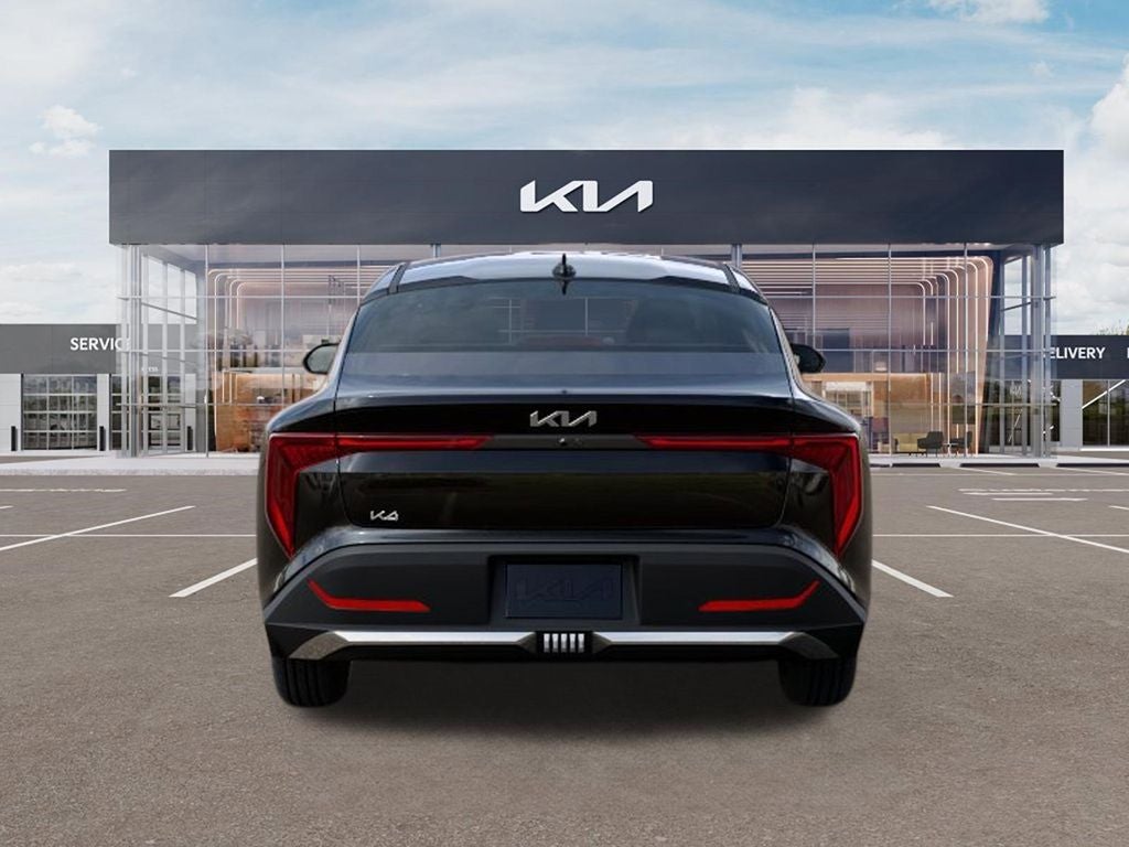 2026 Kia K4 LXS AUTO