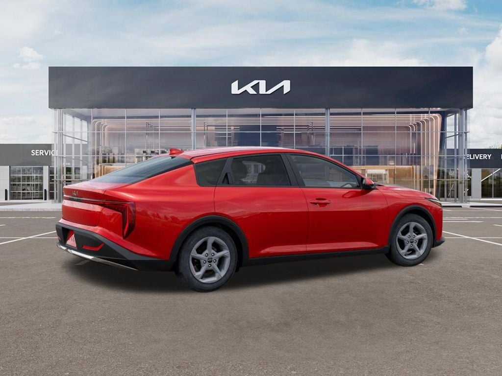 2025 Kia K4 LXS AUTO