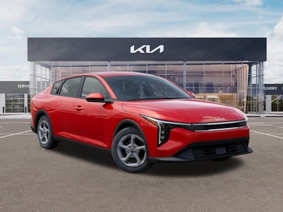 2025 Kia K4 LXS AUTO
