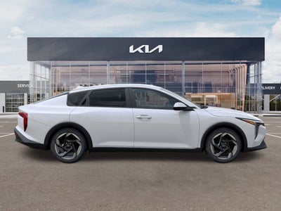 2025 Kia K4 EX AUTO