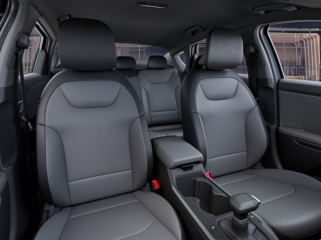2027 Kia K4 EX AUTO