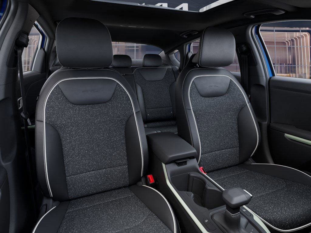 2025 Kia K4 GT-LINE AUTO