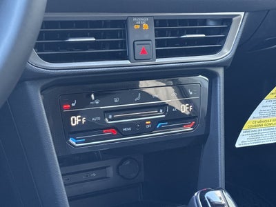 2027 Volkswagen Taos 1.5T SE