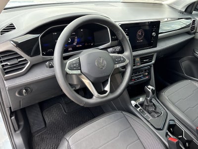 2027 Volkswagen Taos 1.5T SE