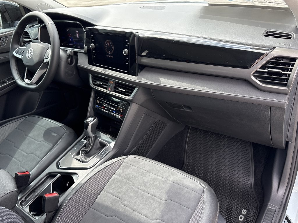 2027 Volkswagen Taos 1.5T SE