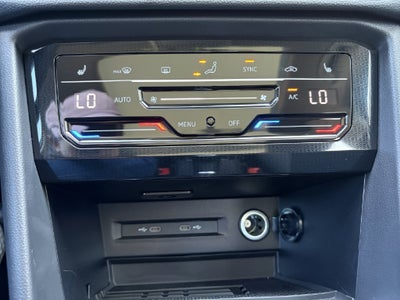 2027 Volkswagen Taos 1.5T SE