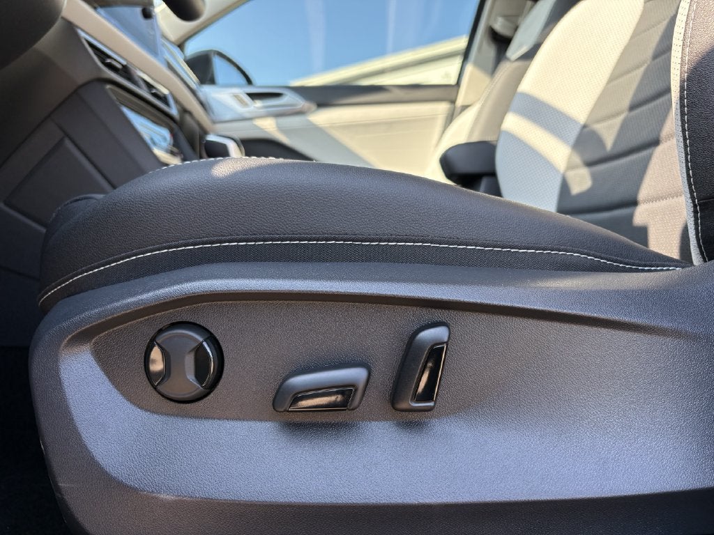 2027 Volkswagen Taos 1.5T SEL