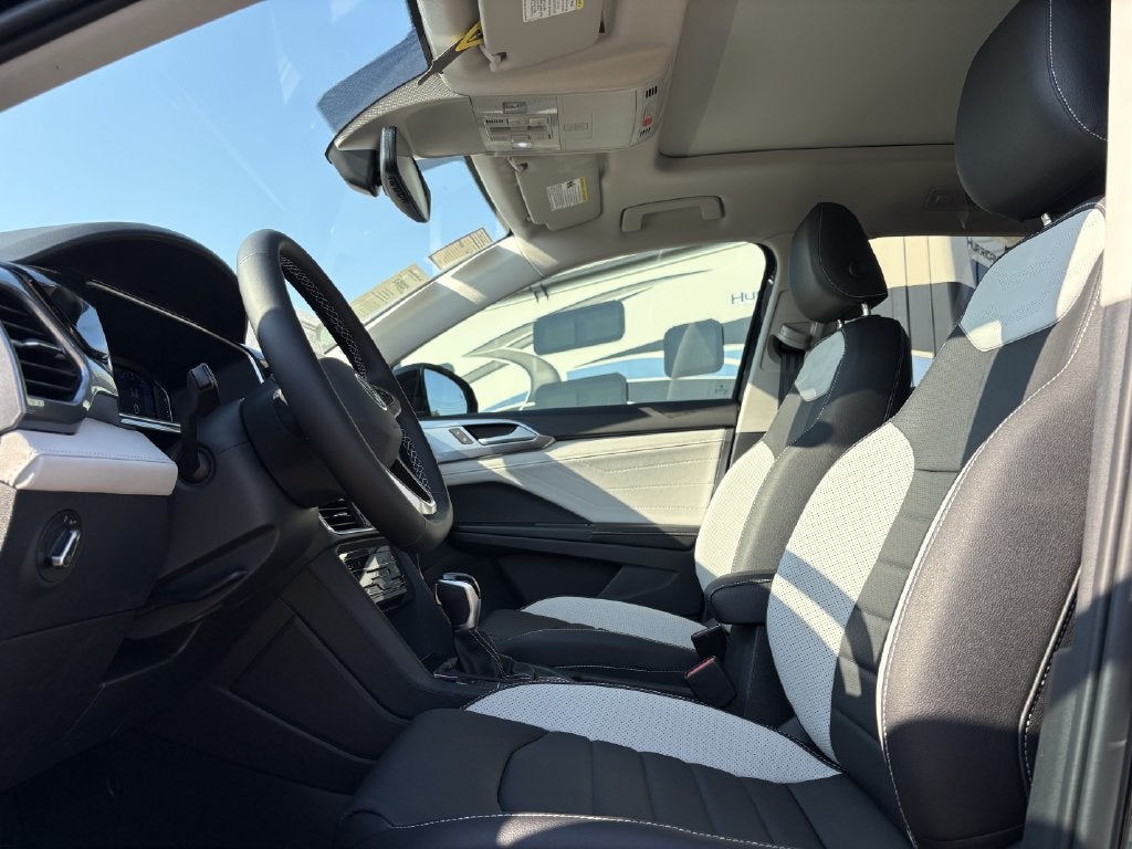 2027 Volkswagen Taos 1.5T SEL