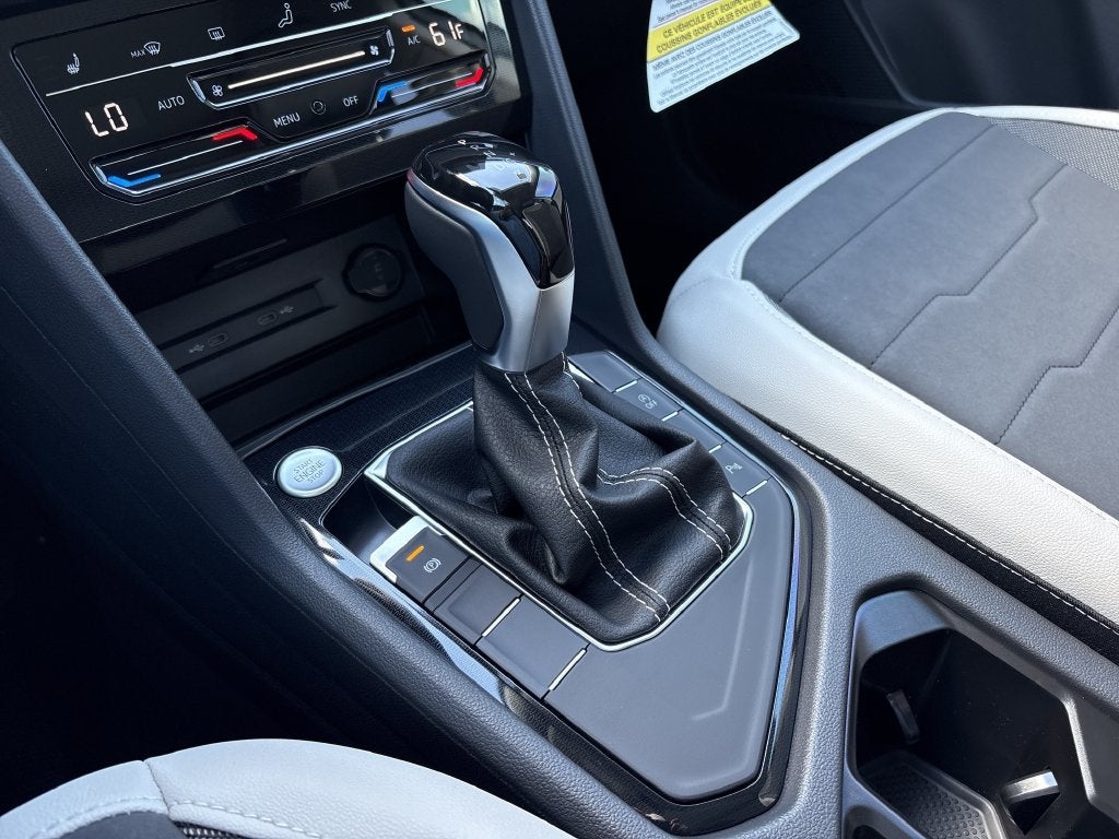 2027 Volkswagen Taos 1.5T SE