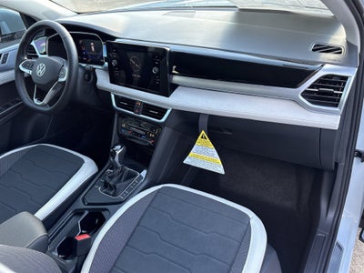 2027 Volkswagen Taos 1.5T SE