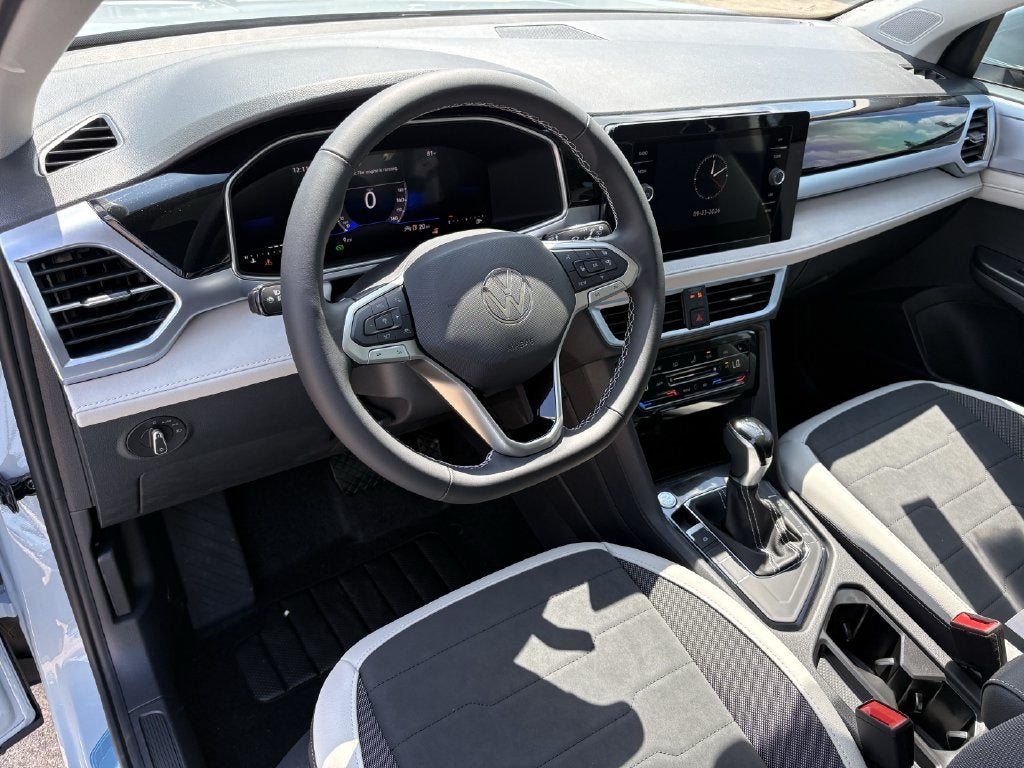 2027 Volkswagen Taos 1.5T SE