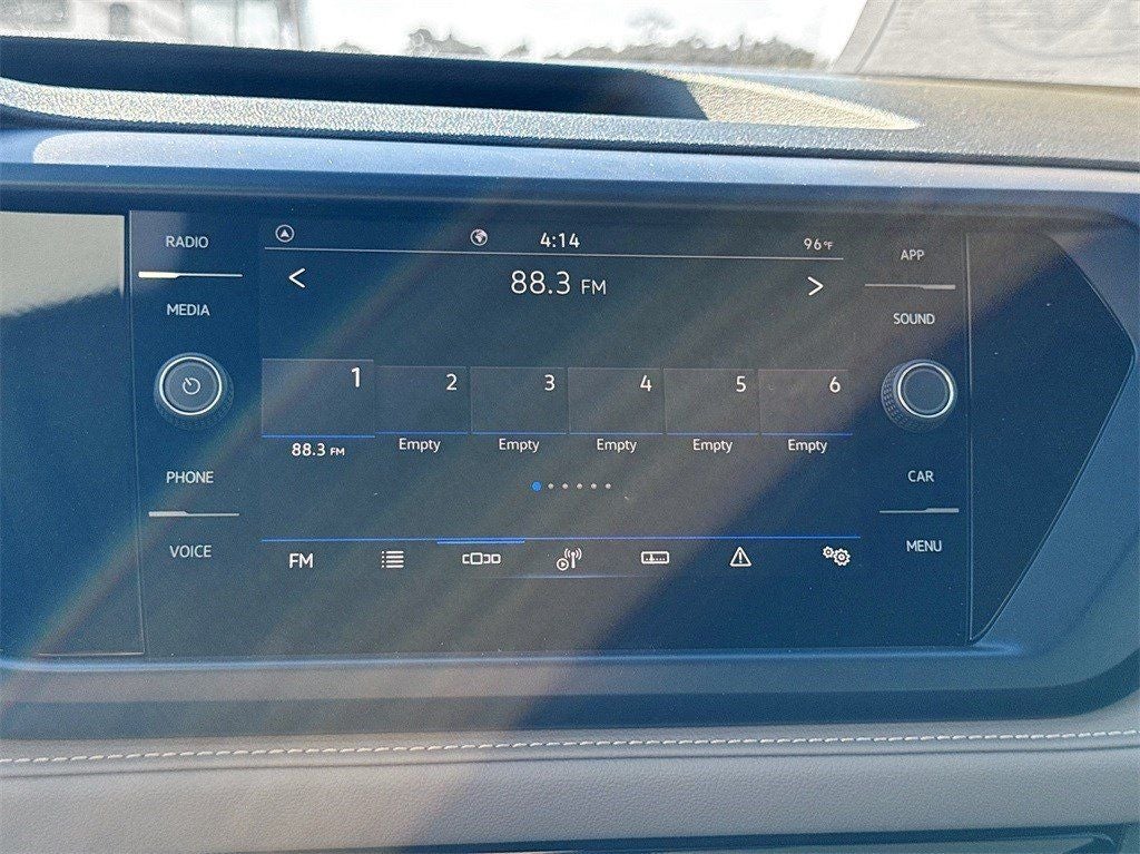 2024 Volkswagen Taos 1.5T SE