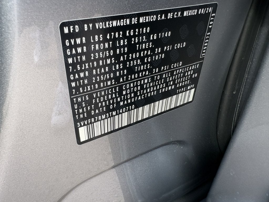 2026 Volkswagen Tiguan 2.0T SE