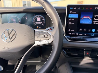 2026 Volkswagen Tiguan 2.0T SE