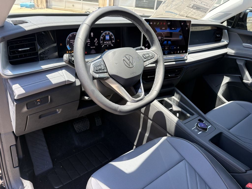 2026 Volkswagen Tiguan 2.0T SE