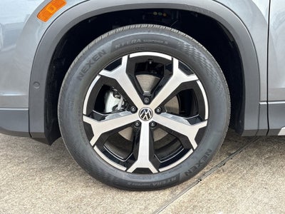 2027 Volkswagen Tiguan 2.0T SE