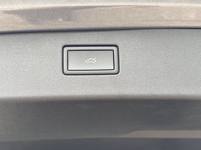 2027 Volkswagen Tiguan 2.0T SE