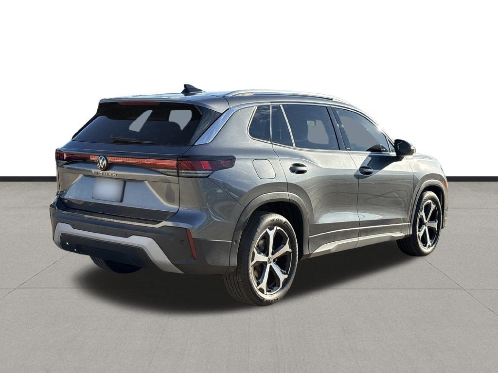 2027 Volkswagen Tiguan 2.0T SE
