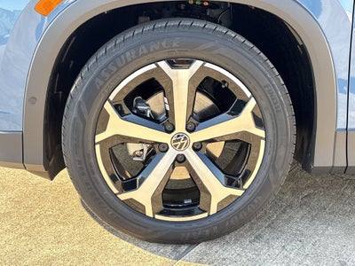 2027 Volkswagen Tiguan 2.0T SE