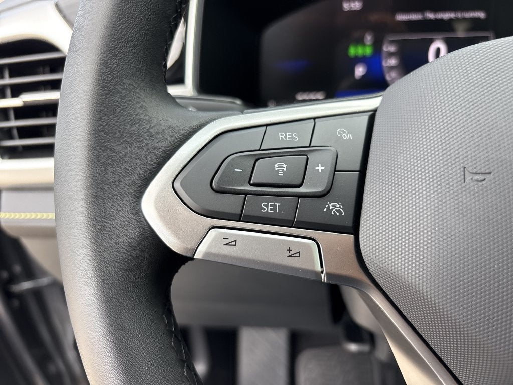 2027 Volkswagen Taos Sport FWD
