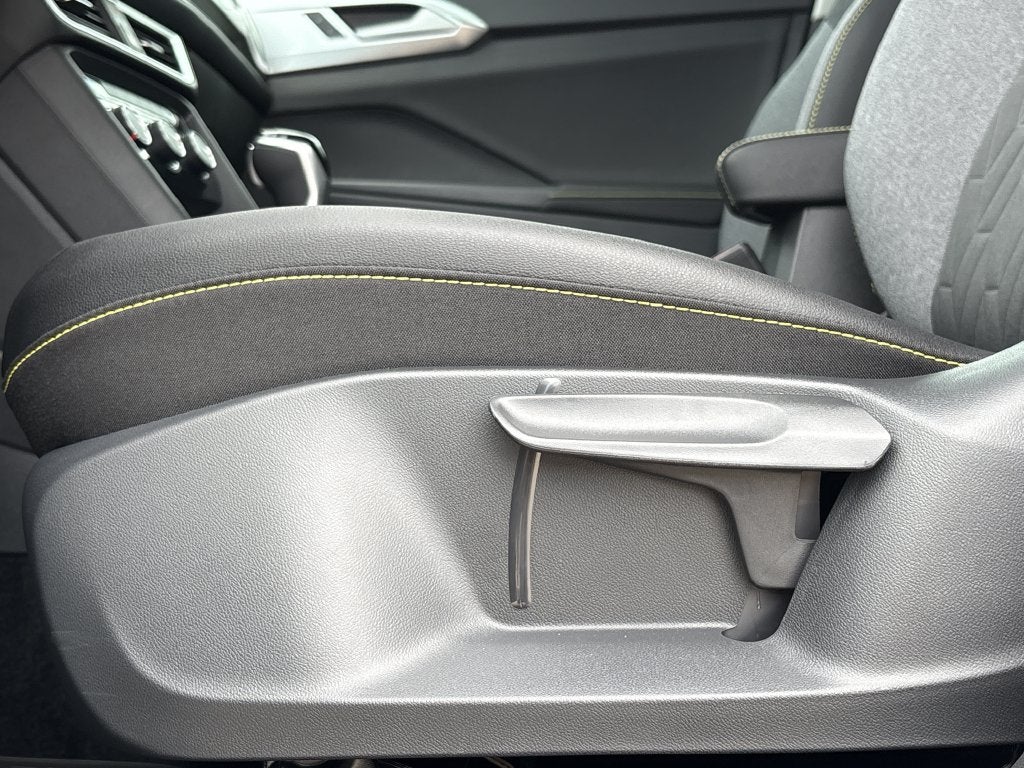 2027 Volkswagen Taos Sport FWD